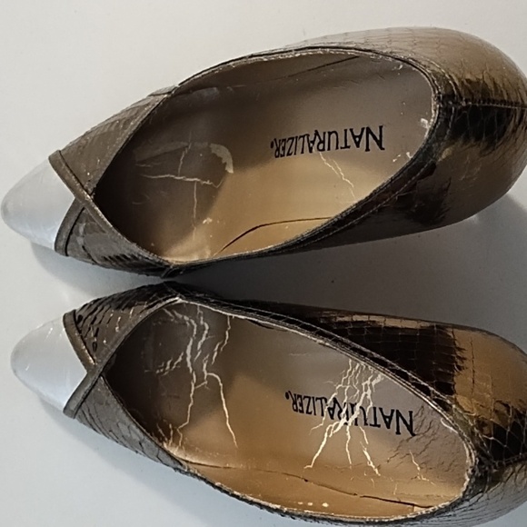 Naturalizer 8N Gold Silver Bronze Snake Imprinted Leather Upper Heeled Shoes - Picture 12 of 16